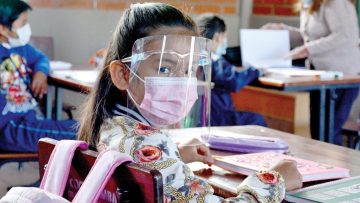 Clases-niños-barbijo-coronavirus-1068×601