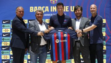 FBL-ESP-BARCELONA-LEWANDOWSKI