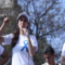 Brisa de Angulo Losada, en el centro, en una protesta