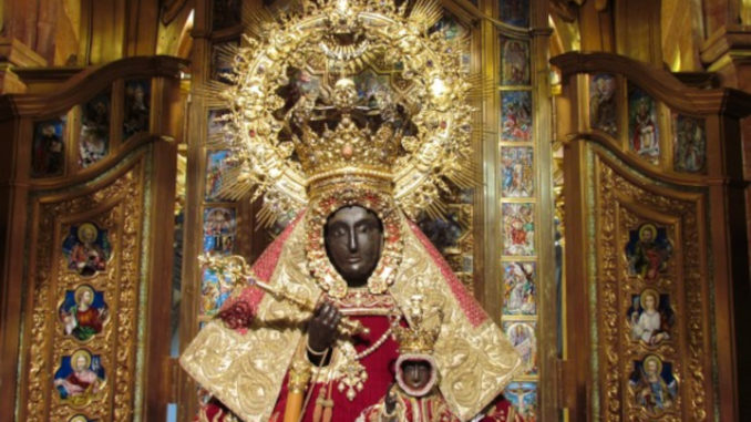 Virgen María en Cáceres