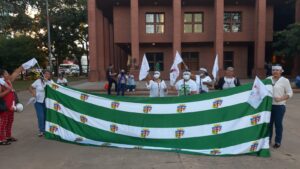 15.05.2023 Marcha Vida y Familia Scz concentración plaza Estudiante bandera cruceña