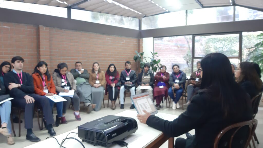 Elisa Lanza habla sobre el síndrome post aborto. Foto 3.