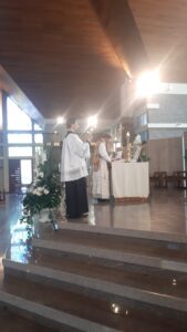 Misa tridentina en Bolivia. Catedral Castrense de La Paz. Acólito Cristián Cisneros. Foto 1.