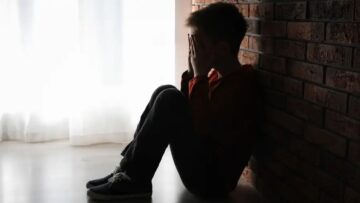 Niño triste