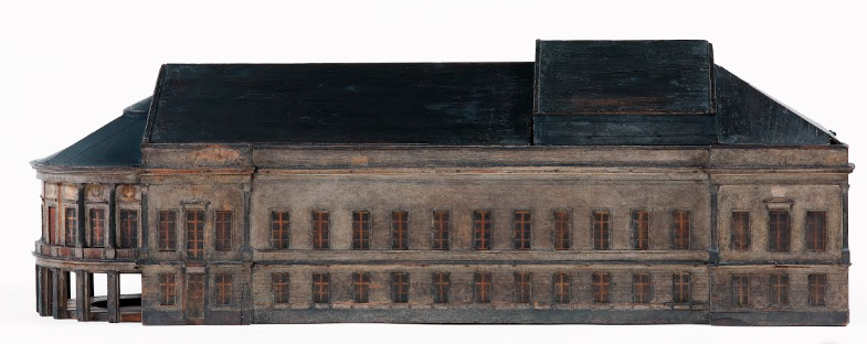 Modelo a escala de la Casa de Ópera Bourla (vista lateral).