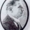Ángel Sandoval de perfil.