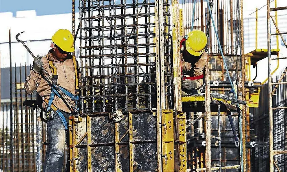 Materiales como el fierro, las instalaciones eléctricas y la grifería mostraron una tendencia a la baja (foto referencial)
