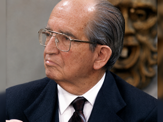 Jorge Siles Salinas, retrato horizontal